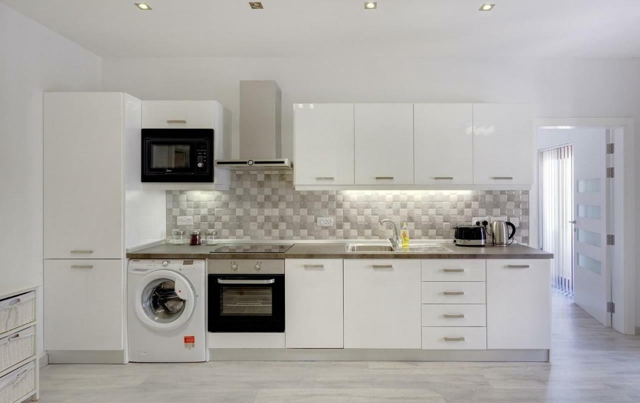 Splendid Apartment, Steps Away From The Sea Sliema Extérieur photo